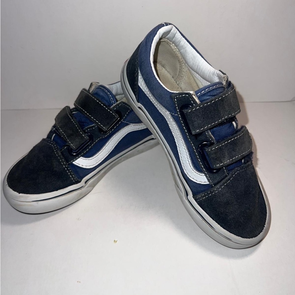 Vans - Picture 4 of 6